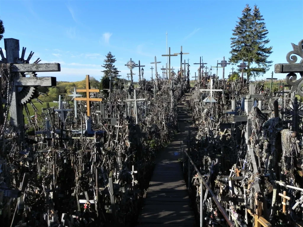 2021 baltic hill of crosses