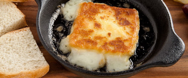 gebakken feta saganaki camper